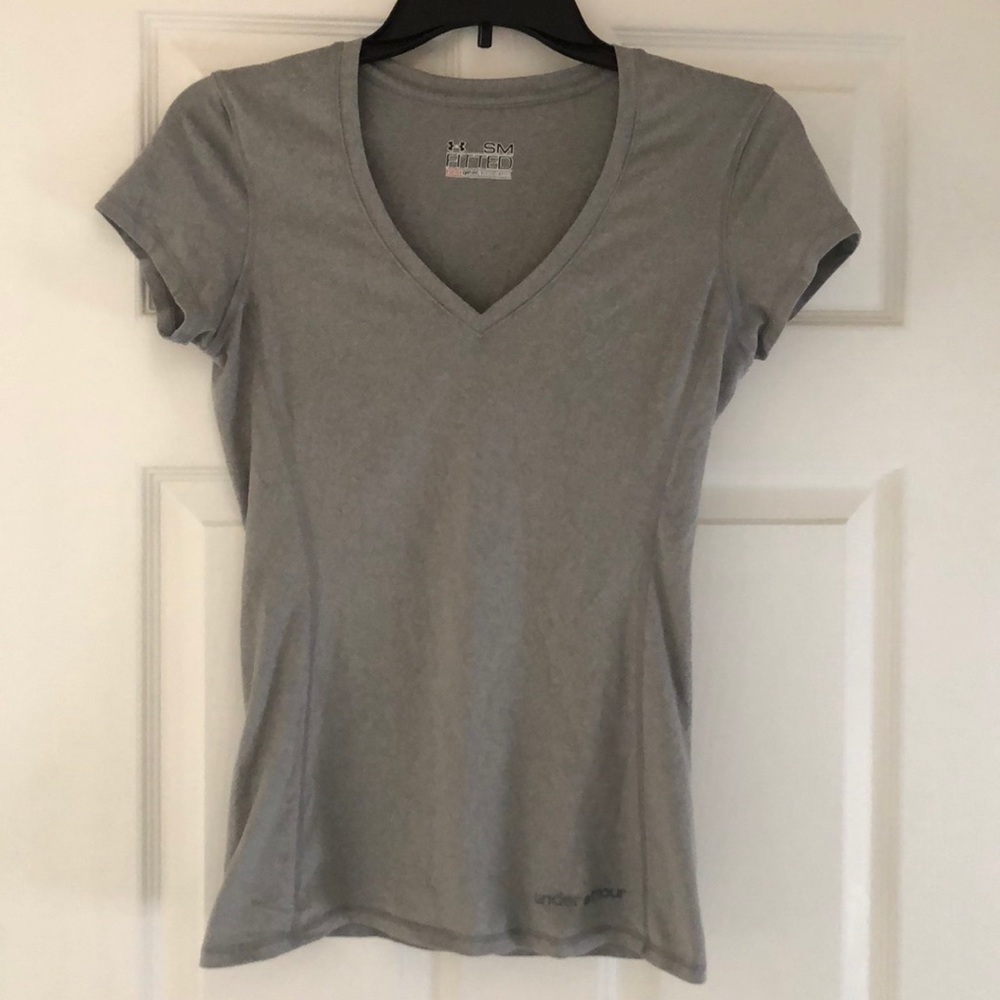 Under armour workout v neck